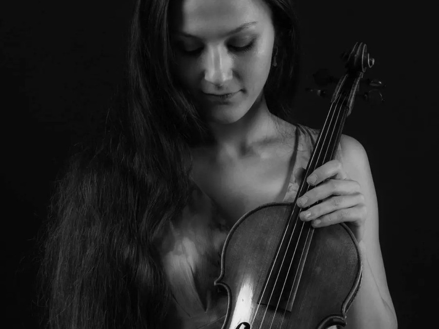 Violoniste en représentation